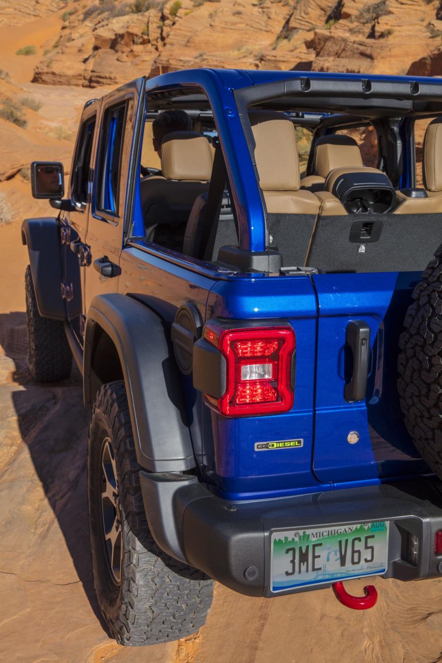 Детали экстерьера Jeep Wrangler Unlimited Rubicon EcoDiesel (JL) 2019 года  (NA) (фото 45 из 85)